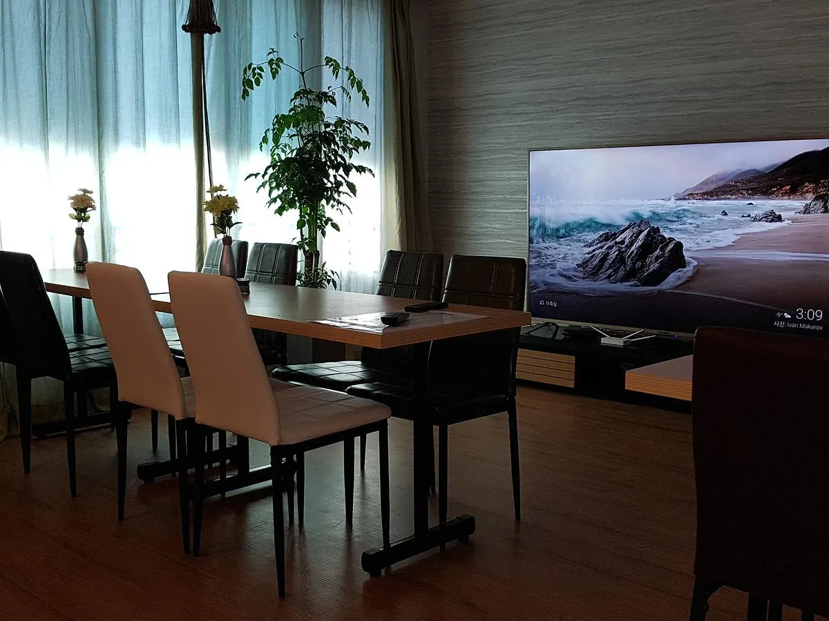 Buzz Guesthouse Inchon Sydkorea